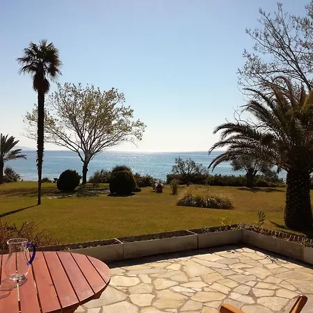 Dom wakacyjny Villa Kalandra Kalandra